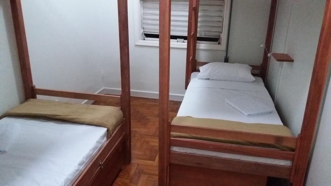 Paradise Hostel *